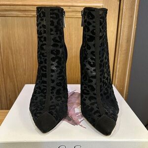 Jessica Simpson Black Leopard Ankle Boots